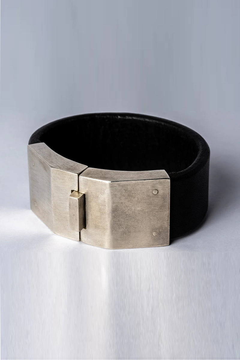Parts of Four Box Lock Bracelet 813-1-BLK+AS PPOF35