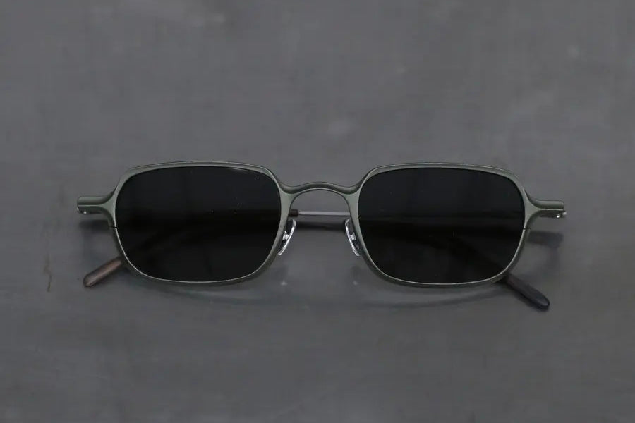 Rigards classic square-framed magnesium-aluminum alloy eyeglasses, RG0