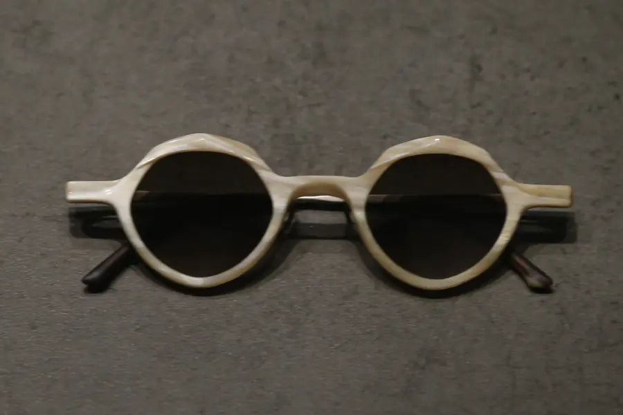 RIGARDS Natural Buffalo Horn Wire Cut Hand Polished Glasses  display picture 2