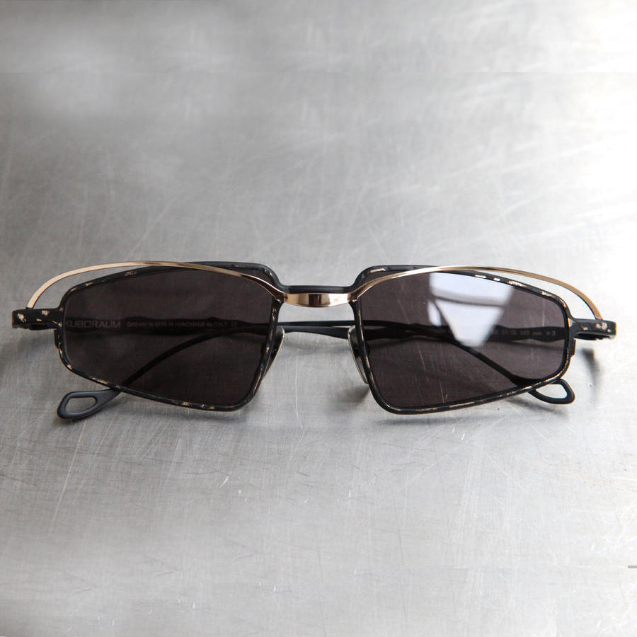 KUBORAUM | Gold H73 Sunglasses Kuboraum Gold H73 Sunglasses Kuboraum main image 4