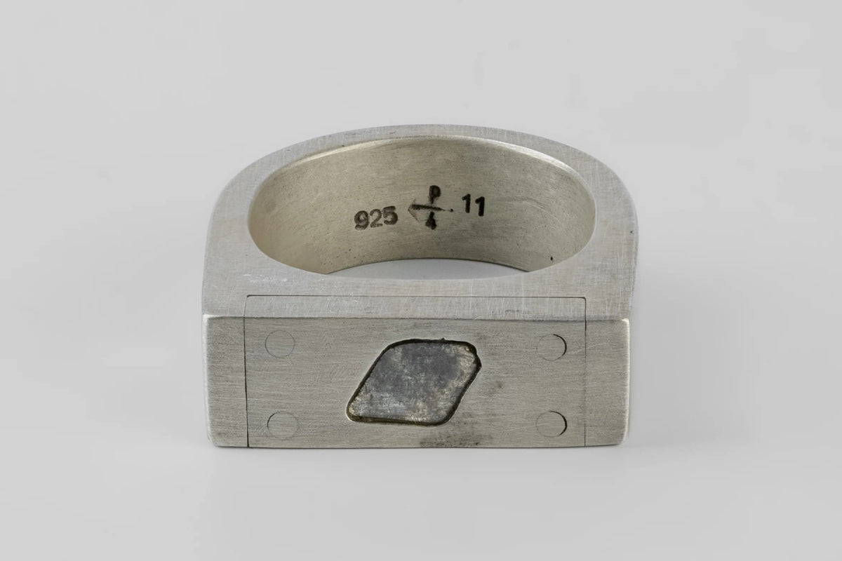 Elen Plate Rings Parts of Four Plate Single Plate Ring Collection: High-Quality Handcra