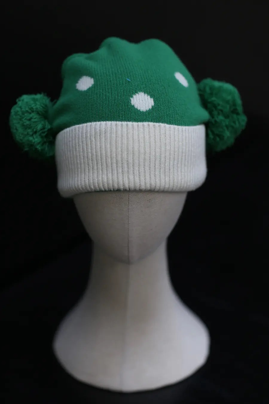 Walter van Beirendonck「believe」 Walter Van Beirendonck Beanie Collection WVB-9011-LVMB-F