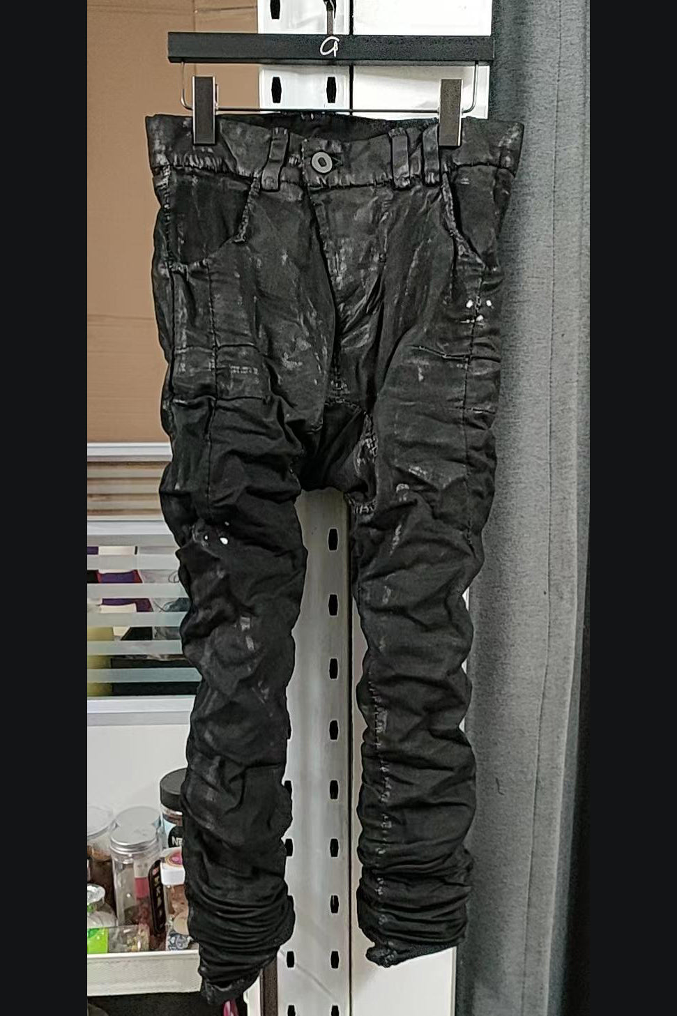 BORIS BIDJAN SABERI folds pants P13.HS TF F1939 Black BORIS BIDJAN SABERI folds pants P13.HS TF F1939 Black