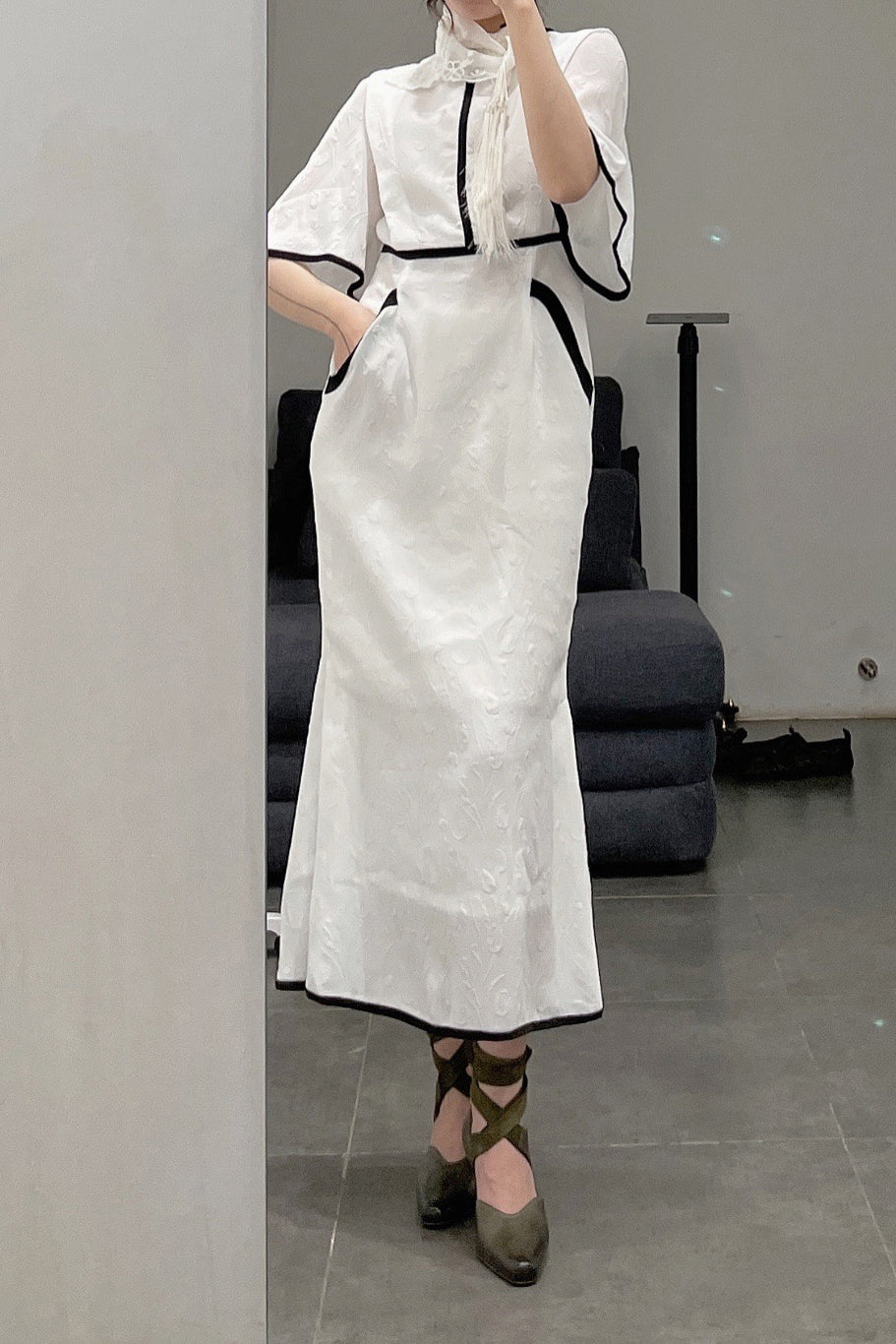 まみ様 Mame Kurogouchi マメクロゴウチ Classics Curve-Shaped Dress